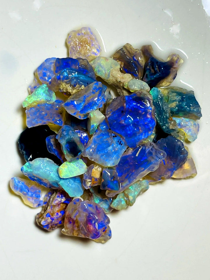 Lightning Ridge Rough Dark Seams Opal Parcel 88cts Lots of Potential & Cutters Lots Bright colours & bars 18x15x5mm to 6x3x2mm WAA78