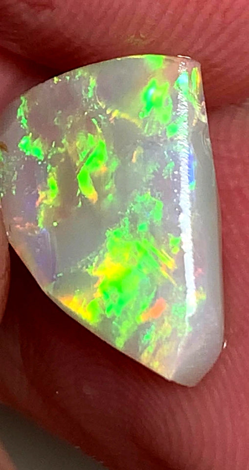 OPAL MONTH SPECIAL Lightning Ridge Rough / Rub /Preform Gem Dark opal Miners Bench® 3.1cts Gorgeous Bright Multifires & Pattern 14x10x3mm WSZ56