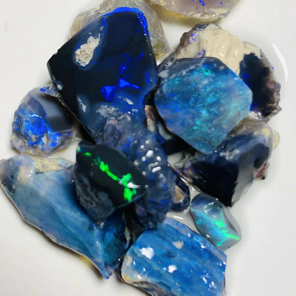 Lightning Ridge Rough Opal Parcel 43cts Black & Semi Black Select High Grade Bright Lovely colourful material for cutters 17x8x6mm to 8x7x3mm WSX05