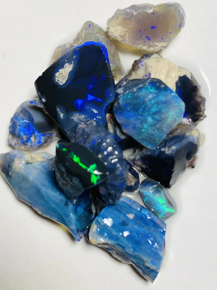 Lightning Ridge Rough Opal Parcel 43cts Black & Semi Black Select High Grade Bright Lovely colourful material for cutters 17x8x6mm to 8x7x3mm WSX05