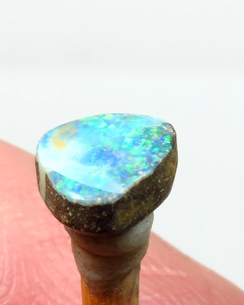 Winton Boulder Opal Gemstone 1.4cts Jewellery Grade N6 Body Tone B3 Brightness Stunning Display of Bright Blue & greens Fires 8x7x3mm FB06