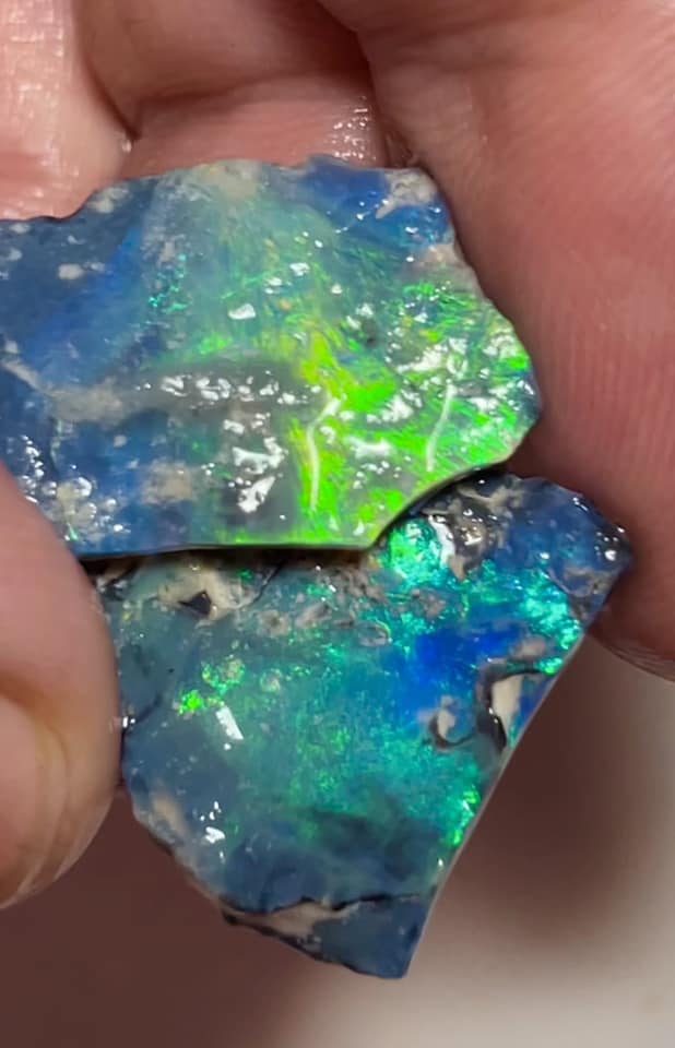 Mulga® Black Seam opal 13cts Stunning Bright & Vibrant Cutters Green / Blue dominant fires 20x15x2mm & 20x15x2mm MFB16