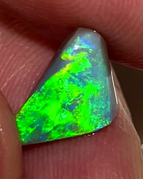 Lightning Ridge Opal Rough/Rub/Preform Dark Base High Grade From the Miners Bench® 1.95cts Lovely Bright Yellow / Green fires 12x7x4mm WAC44