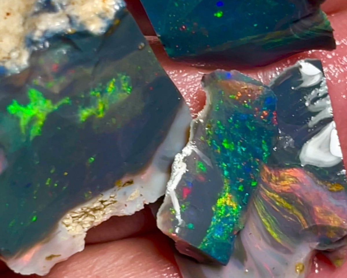 Mulga® Black/Dark Seam opal rough to cut 75.75cts Wee Warra plains Reds/Oranges/Pinks/Golds/Greens Not something you see everyday 25x22x18mm to 20x5x4mm NEW970