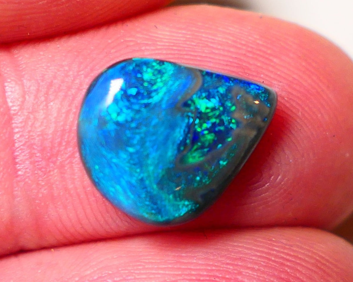 Lightning Ridge Dark Opal Gemstone 3.15cts Gem Grade Mulga® N6 Dark Body Tone B5 Brightness Stunning Multifires 13x11x3.5mm UK08