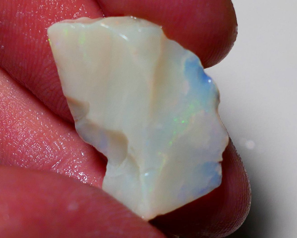 Coober Pedy Opal Rough Light base 18.5cts Gamble nice Multicolours showing 28x19x6mm CA005