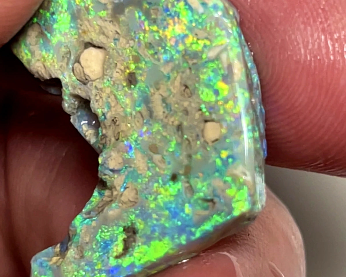 Lightning Ridge Opal Rough n Rub Single Dark Base Crystal 13cts Showing nice Bright Multifires   25.000 x 20.000 x 4.000 mm WAE66