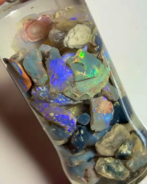 Lightning Ridge Knobby Fossil Seam & Chip mix 250.00cts Lots of Colours to go at :) 19x15x9 to 12x6x3 mm Sold as Gamble NSW197