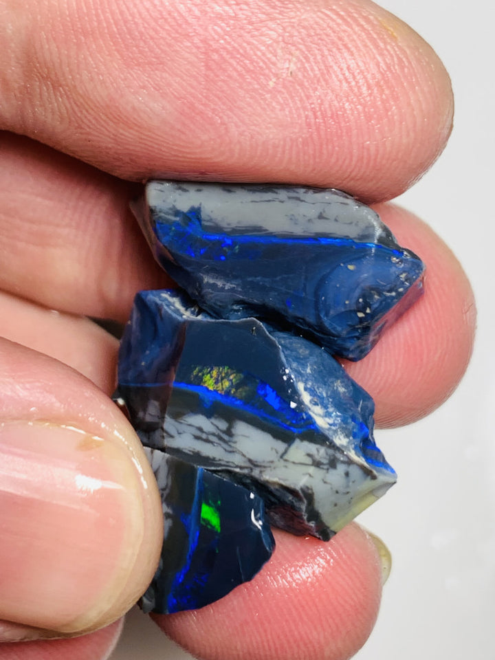 Lightning Ridge Rough Mulga® Black Opal Seam Split 37cts Exotic & Stunning Cutters Gorgeous Multifire bars 20x12x12mm to 12x12x8mm WST03