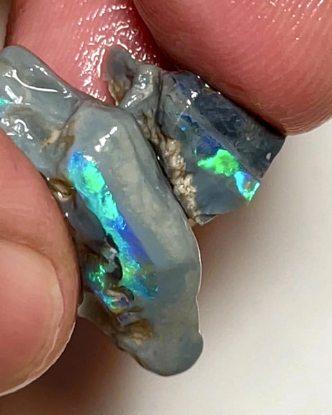 Lightning Ridge Rough Opal 21cts Pair Handpicked Dark Base Seams lots of Nice Bright Multi colour fires to Cut / carve & polish 25x15x7mm & 14x8x7mm 1003