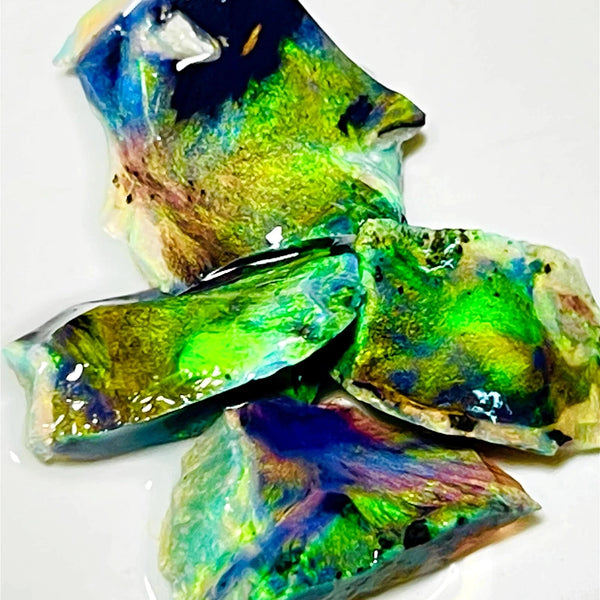 Mulga Black Candy Seam opal parcel 10.5cts Red & Green Dominant Multifires to cut 15x12x2.5mm to 12x8x4mm WAE1