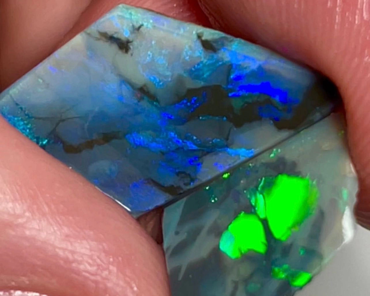 Mintabie Opal Dark Base Seam Rough Rub 5.75cts Bright Blues & Greens 22x11x2mm & 14x12x3mm 1415