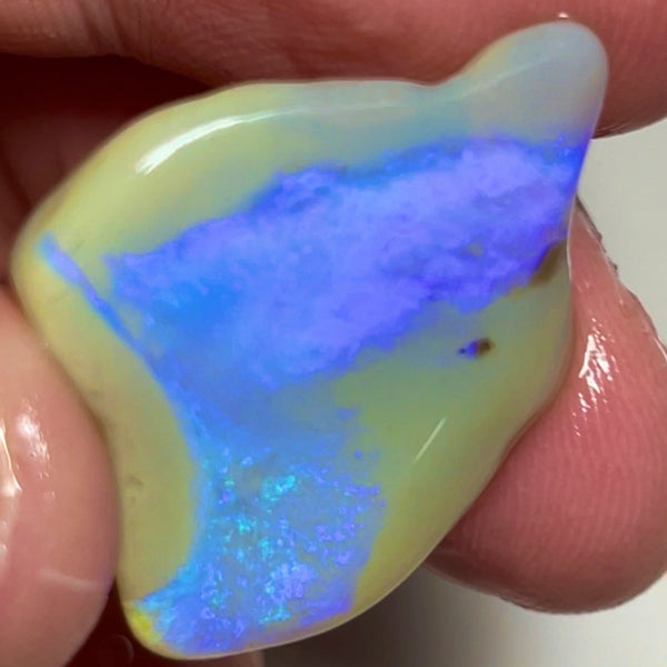 Lightning Ridge Rough Opal 29cts Nice sized untouched Crystal Seam formation Gorgeous Bright fires in bar to carve/cut/collect 30x25x7mm 1333