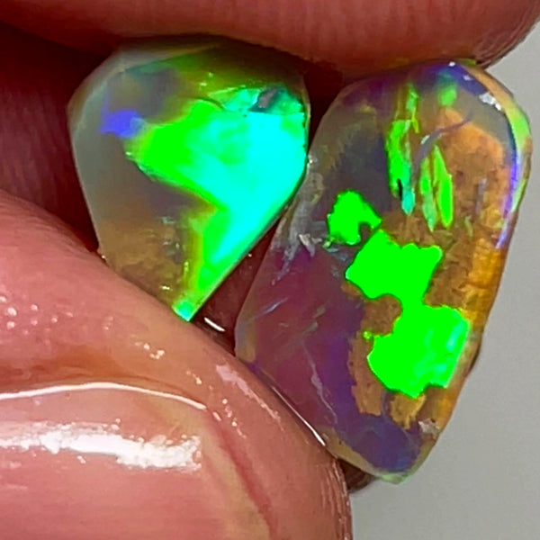 Lightning Ridge Opal Dark Crystal Base Seam pair Rough Rub 2.6cts Super Vibrant & Bright Green Dominant Multifires  13x7x2 & 9x7x4 mm WAE52