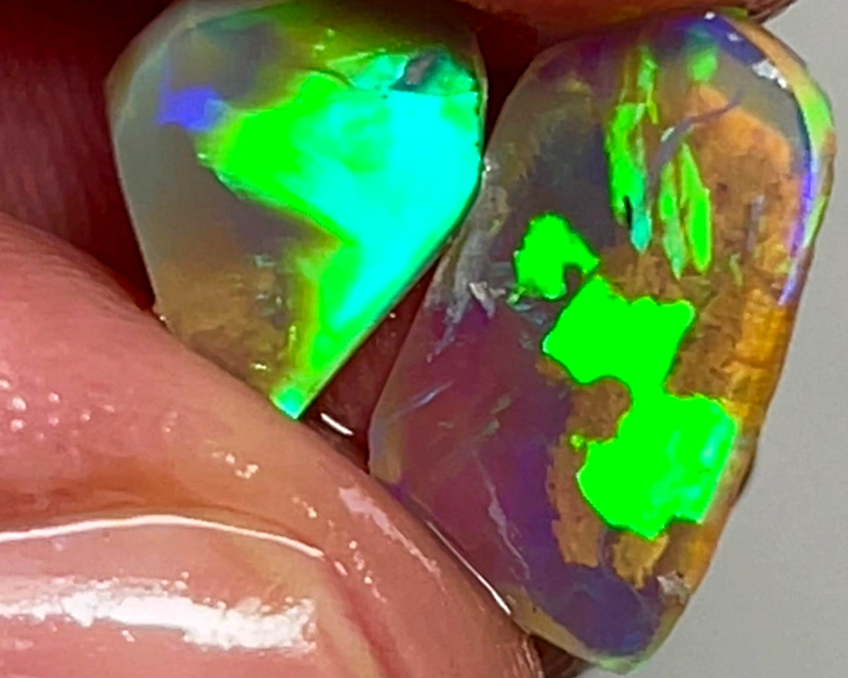 Lightning Ridge Opal Dark Crystal Base Seam pair Rough Rub 2.6cts Super Vibrant & Bright Green Dominant Multifires  13x7x2 & 9x7x4 mm WAE52