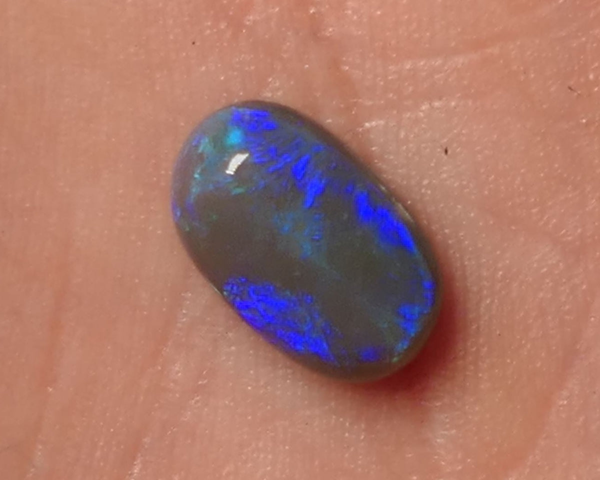 Lightning Ridge Dark Opal Gemstone 1.7cts Jewellery Grade N5 Body Tone B4 Brightness Rolling Green / Blue fires 10x6x3mm WAC68