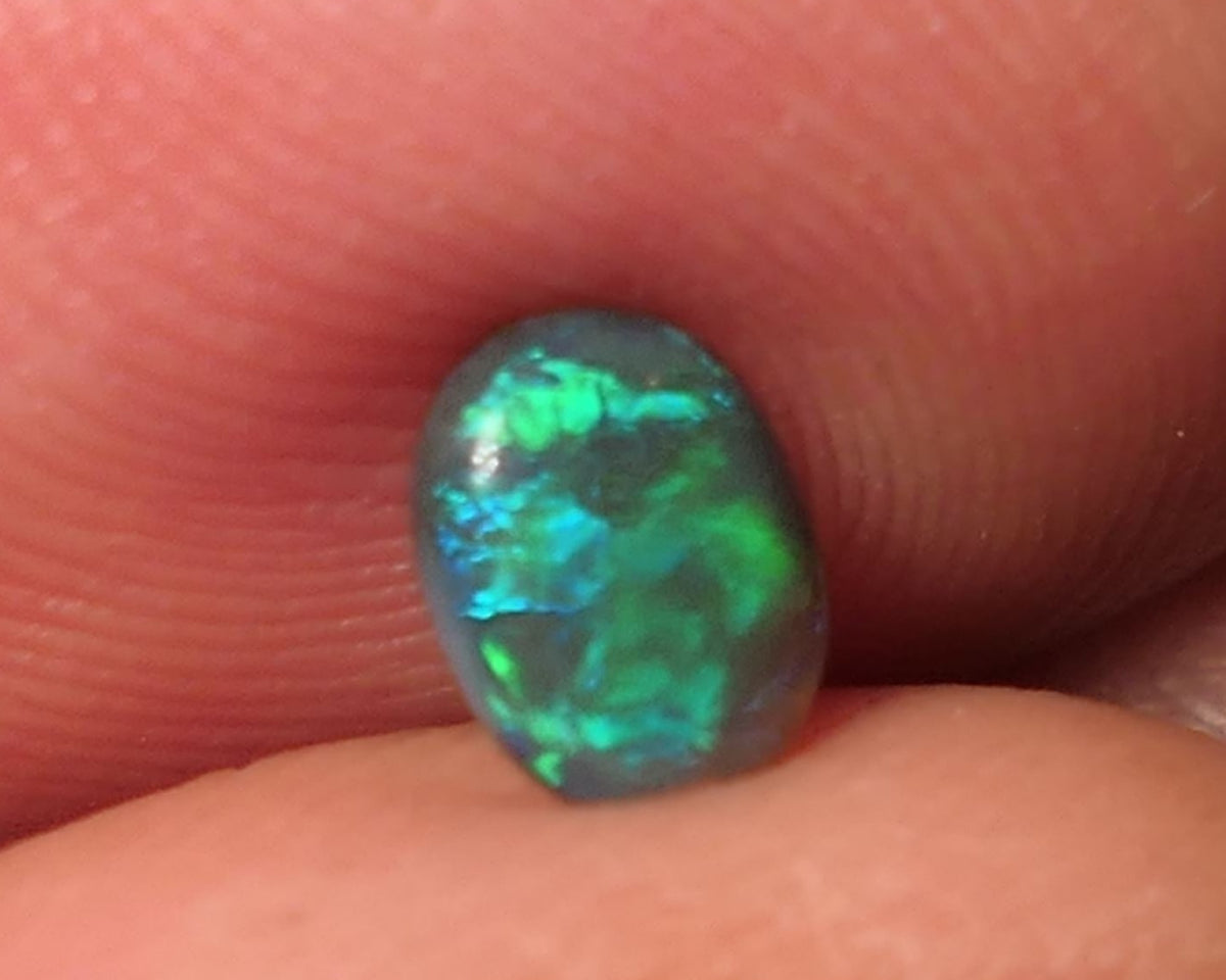 Black Opal Gemstone 0.35cts Gem Grade Mulga® N4 Body Tone B3 Brightness Stunning Green/Blue Fires 6x4.5x1.5mm WAC66