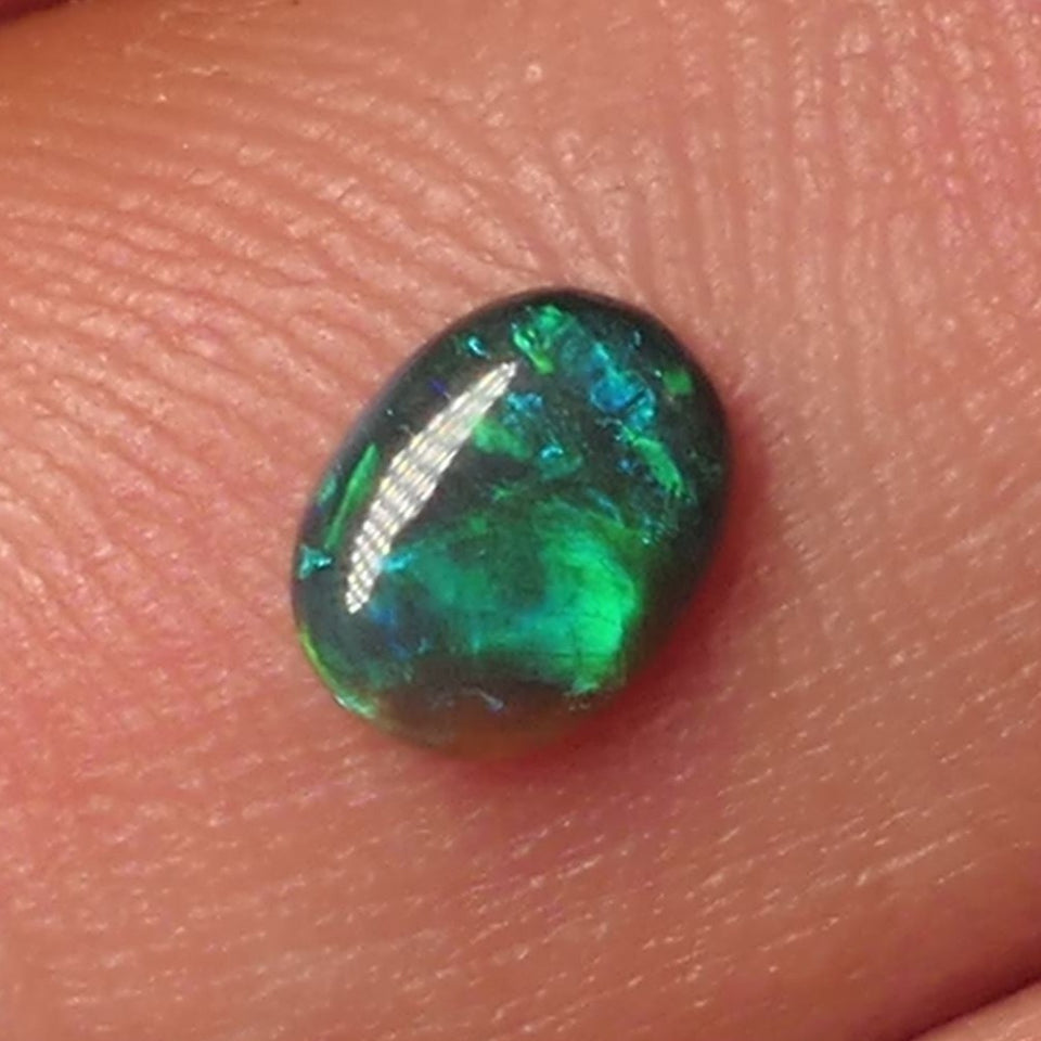 Black Opal Gemstone 0.35cts Gem Grade Mulga® N4 Body Tone B3 Brightness Stunning Green/Blue Fires 6x4.5x1.5mm WAC66