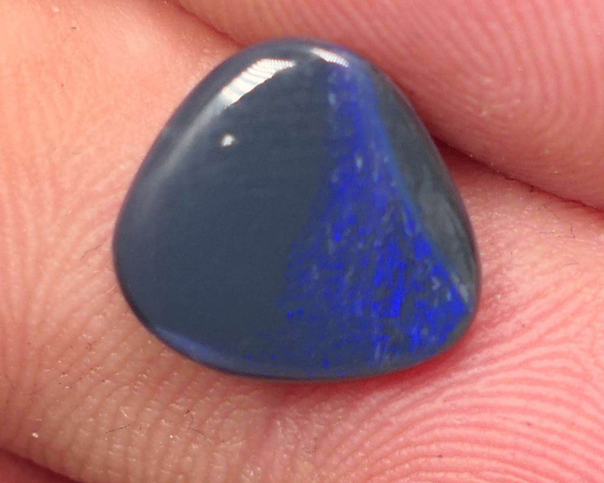 Lightning Ridge N4 Black opal Picture stone Gemstone 2.4cts Polished ready for setting Some Blue colours 12x12x2mm SKU#0448