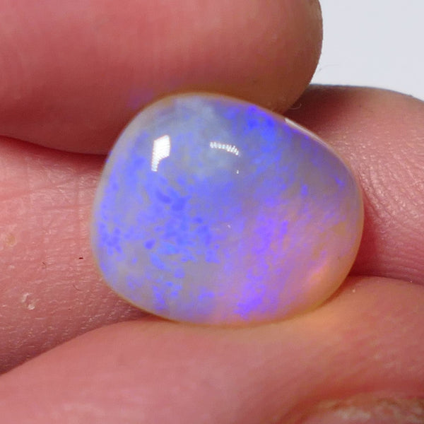 Lightning Ridge Crystal Opal Gemstone 4cts Jewellery Grade N7 Body Tone B3 Brightness  Stunning Blues 13x10x4mm 0638