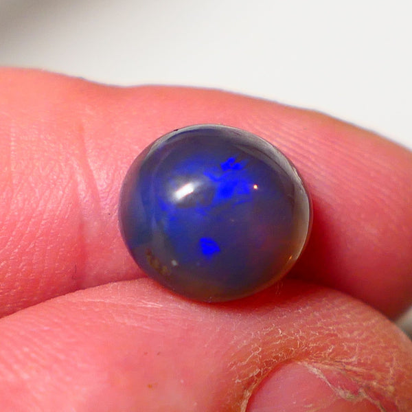 Lightning Ridge Dark Crystal Opal Super High Dome Gemstone 5.75cts Jewellery Grade N5 Body Tone B3 Brightness  Rolling Flash Royal Blues in deep bar 11x10x7mm 0707