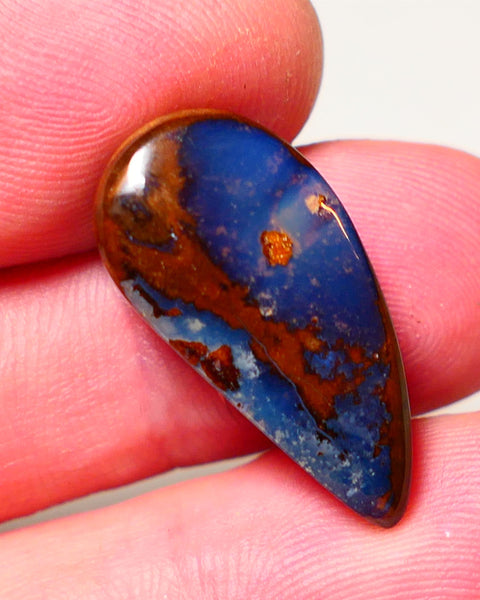 Winton Boulder Opal Gemstone 22cts Nice Face showing Bits of Fires only Ready Drill as a Pendant 25x13x8mm 0721