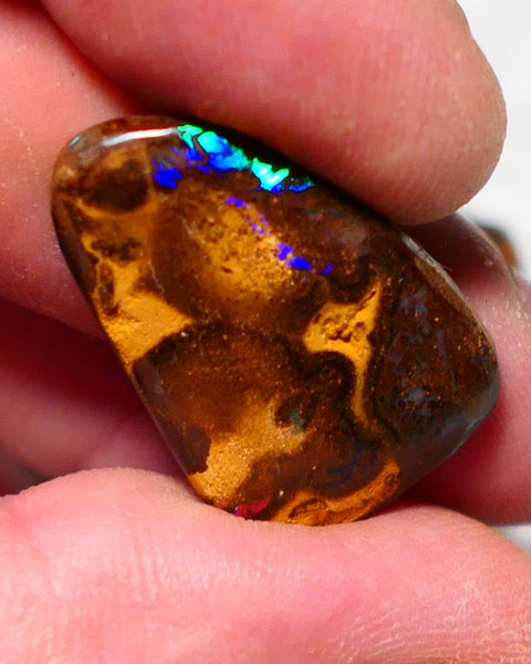 Queensland Boulder Matrix opal RED ALERT SOMETHING IS ON FIRES !!!!!!!! 23.50cts rough rub Koroit gorgeous face with Amazing Red Dominant fires 28x18x5mm BO-014