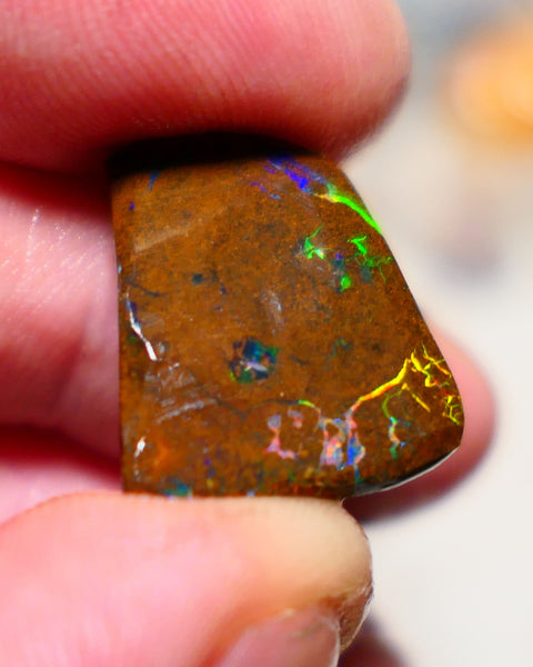 Queensland Boulder Matrix opal Stunning 14cts rough rub Koroit gorgeous faces with Very Bright Yellow/Orange Dominant fires 20x16x4mm BO-006