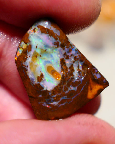 Queensland Boulder Matrix opal Stunning 14cts rough rub Koroit gorgeous faces with Very Bright Yellow/Orange Dominant fires 20x16x4mm BO-006