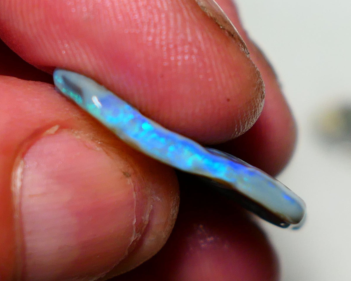 Lightning Ridge Rough Opal 13cts Nice sized Dark Crystal Seam Gorgeous Bright fires in bar to carve 33x26x3mm 1316