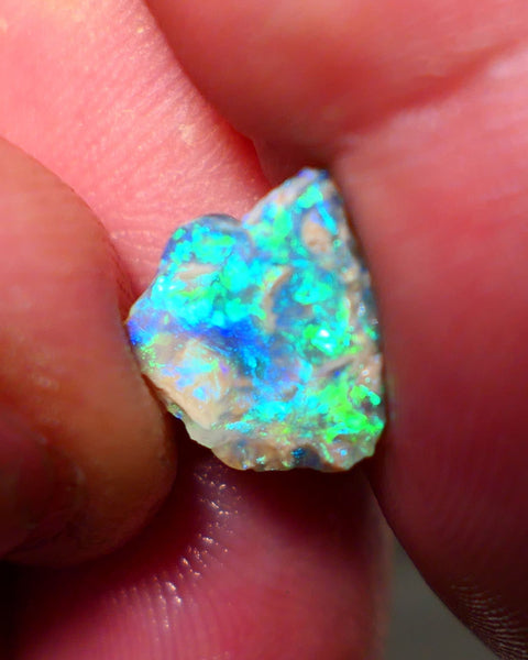 Lightning Ridge Opal Crystal base rub/rough 2cts showing Electric Vibrant & vivid super bright Green/Blue fires 12x10x3mm A1507