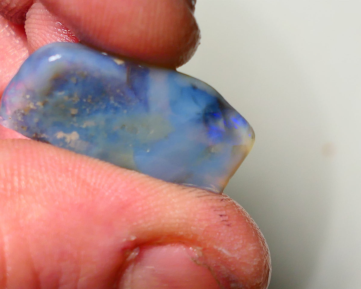 Lightning Ridge Rough Opal 13cts Bit of blue on Dark Gamble Seam 26x12x6mm NS044