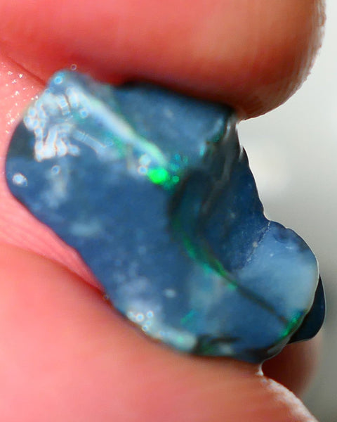 Mulga Rough Opal Gamble 4.25cts Dark Base Seam Green Dominant Multi colour fires to Cut / carve & polish 18x11x5mm NS082