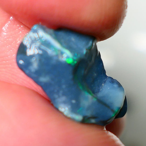 Mulga Rough Opal Gamble 4.25cts Dark Base Seam Green Dominant Multi colour fires to Cut / carve & polish 18x11x5mm NS082