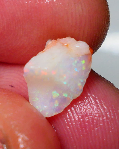 Coober Pedy Rough Opal 1.85cts White/Light Seam showing some nice multi colours 11x8x6mm NS078