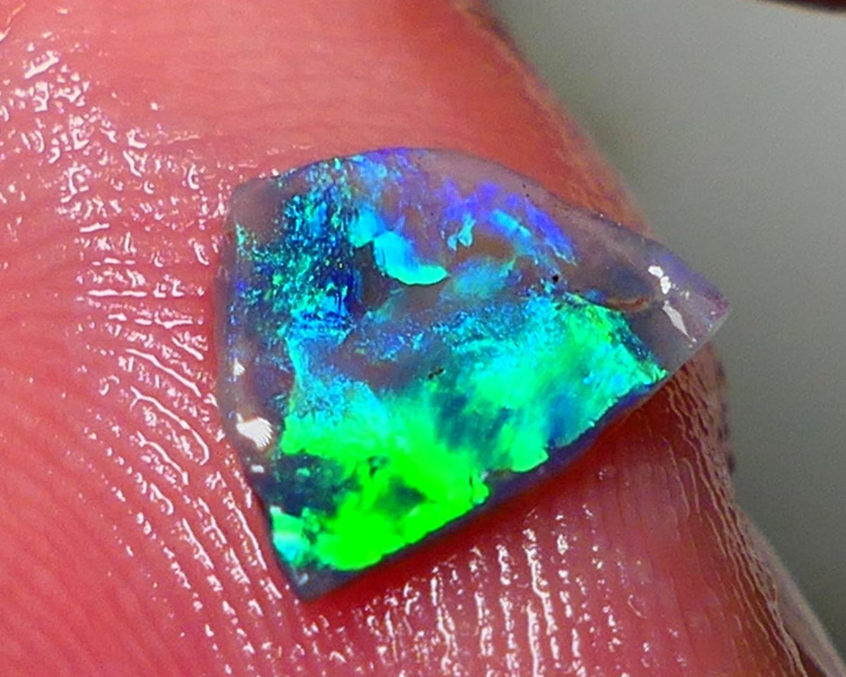 Mulga® Rough Rub Opal 0.50cts Dark Crystal Base Seam Totally Amazing Bling Brightness electric Multifires Suits Inlay 9x6x1mm NSW023