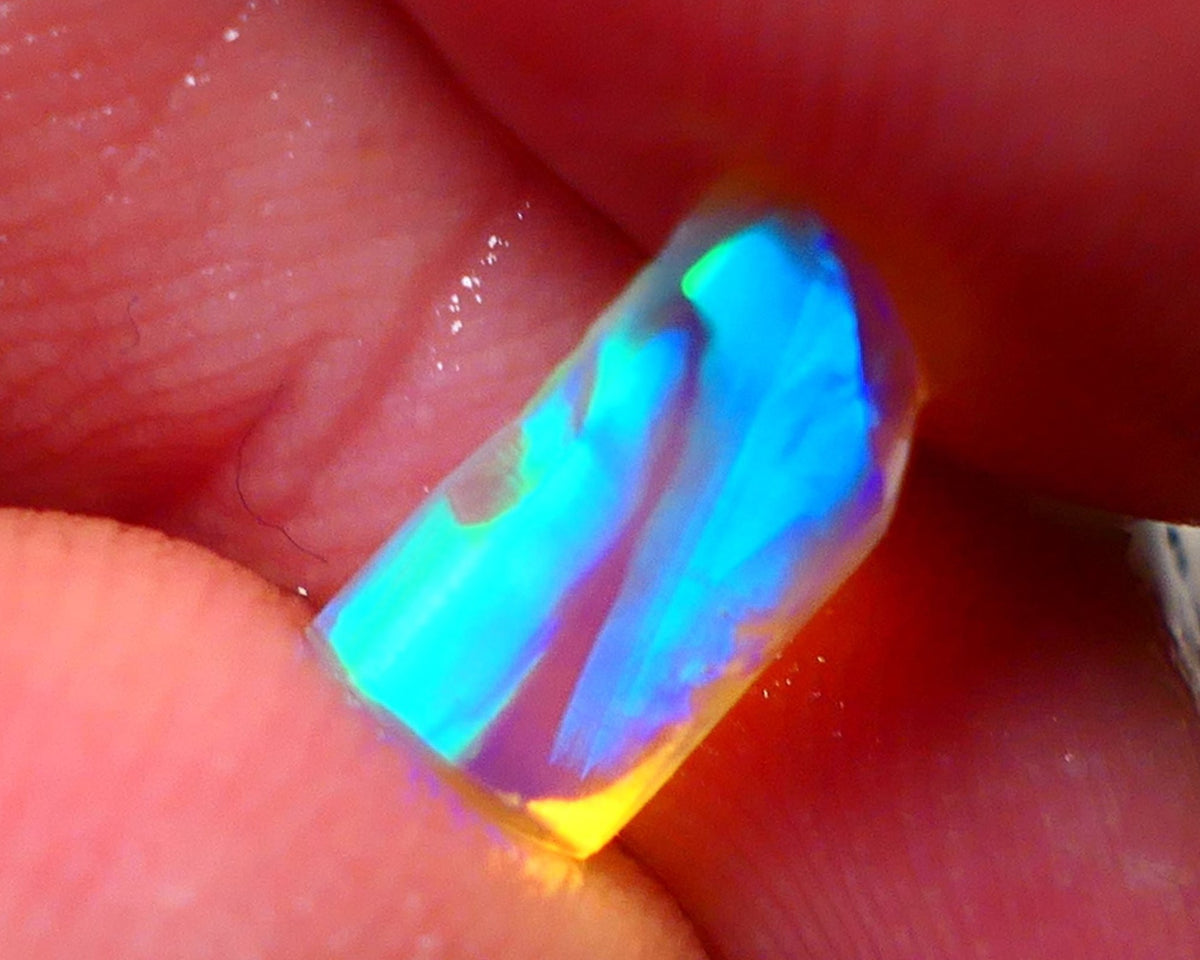 Mulga® Rough Rub Opal 0.95cts Dark Crystal Base Seam Amazing Broad Bling Patterns electric Multifires 11x5x2mm NSW026