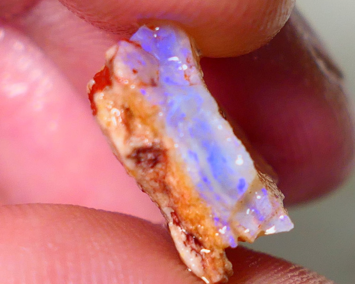 Coober Pedy Rough Opal 7.75cts Crystal/Light Seam showing nice Blue Colours in flat bars 18x15x7mm NS197