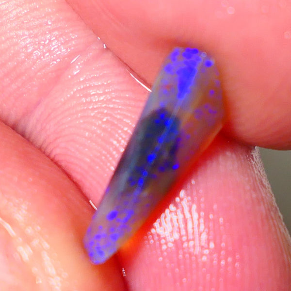 Bright Royal Blue dominant fires on Dark Crystal Opal Rough Rub Miners Bench® 1.60cts Ideal shape for pendant 16x5x3mm NS194