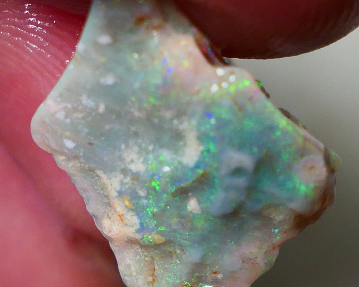 Mulga Rough Opal 5.00cts Dark Base Seam Nice Yellow/Orange Dominant M.fires to Cut / carve & polish 18x14x3mm NSW031