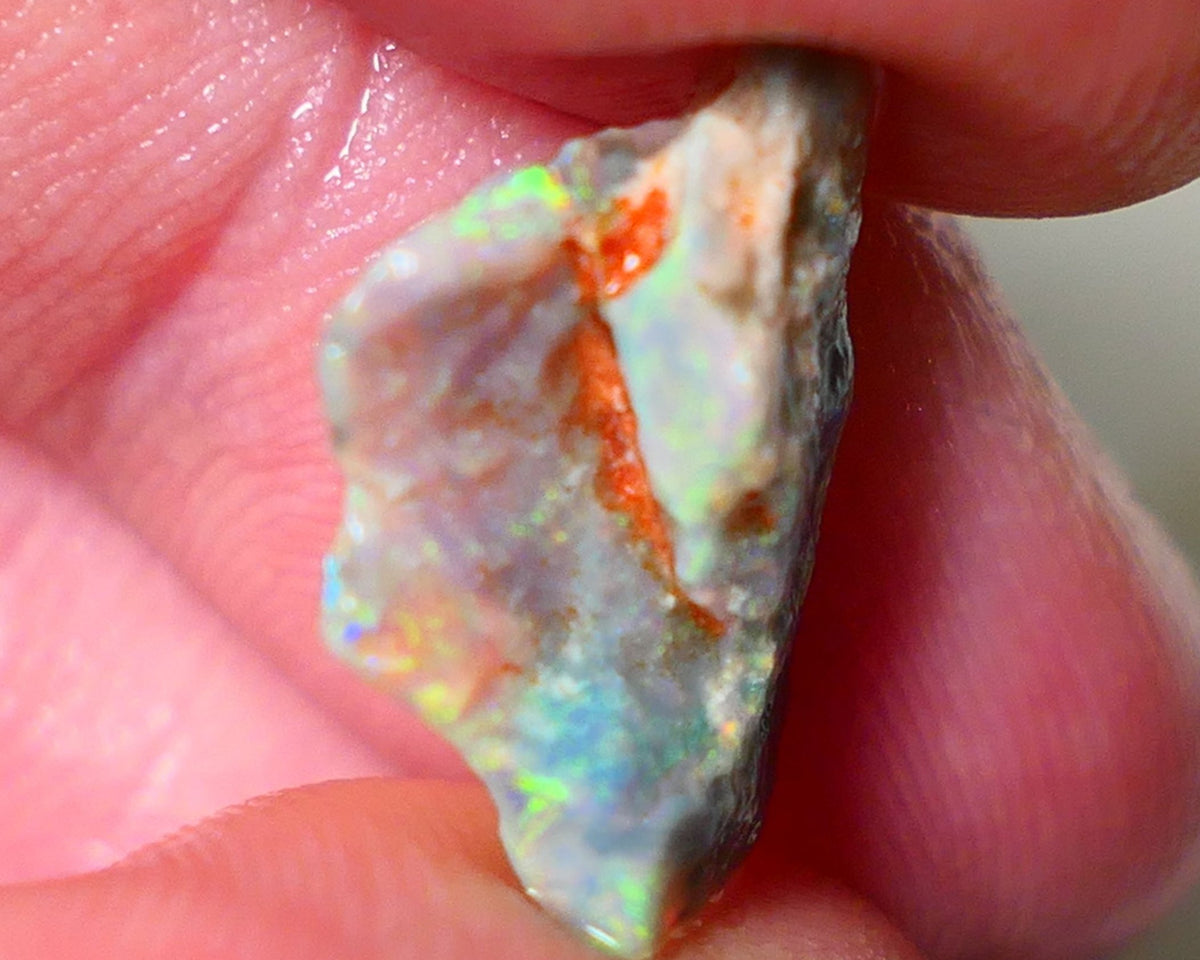 Mulga Rough Opal 3.75cts Dark Base Seam Nice Yellow/Orange Dominant M.fires to Cut / carve & polish 17x11x4mm NSW032