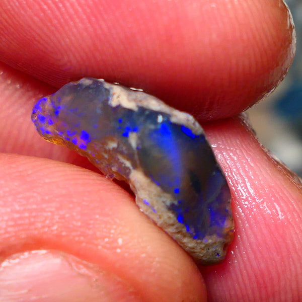 Lightning Ridge Rough Dark Crystal Knobby opal 5.40cts Gorgeous Bright Royal blues showing through out 17x11x6mm RL002