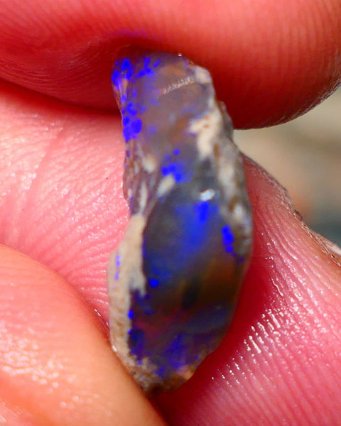 Lightning Ridge Rough Dark Crystal Knobby opal 5.40cts Gorgeous Bright Royal blues showing through out 17x11x6mm RL002