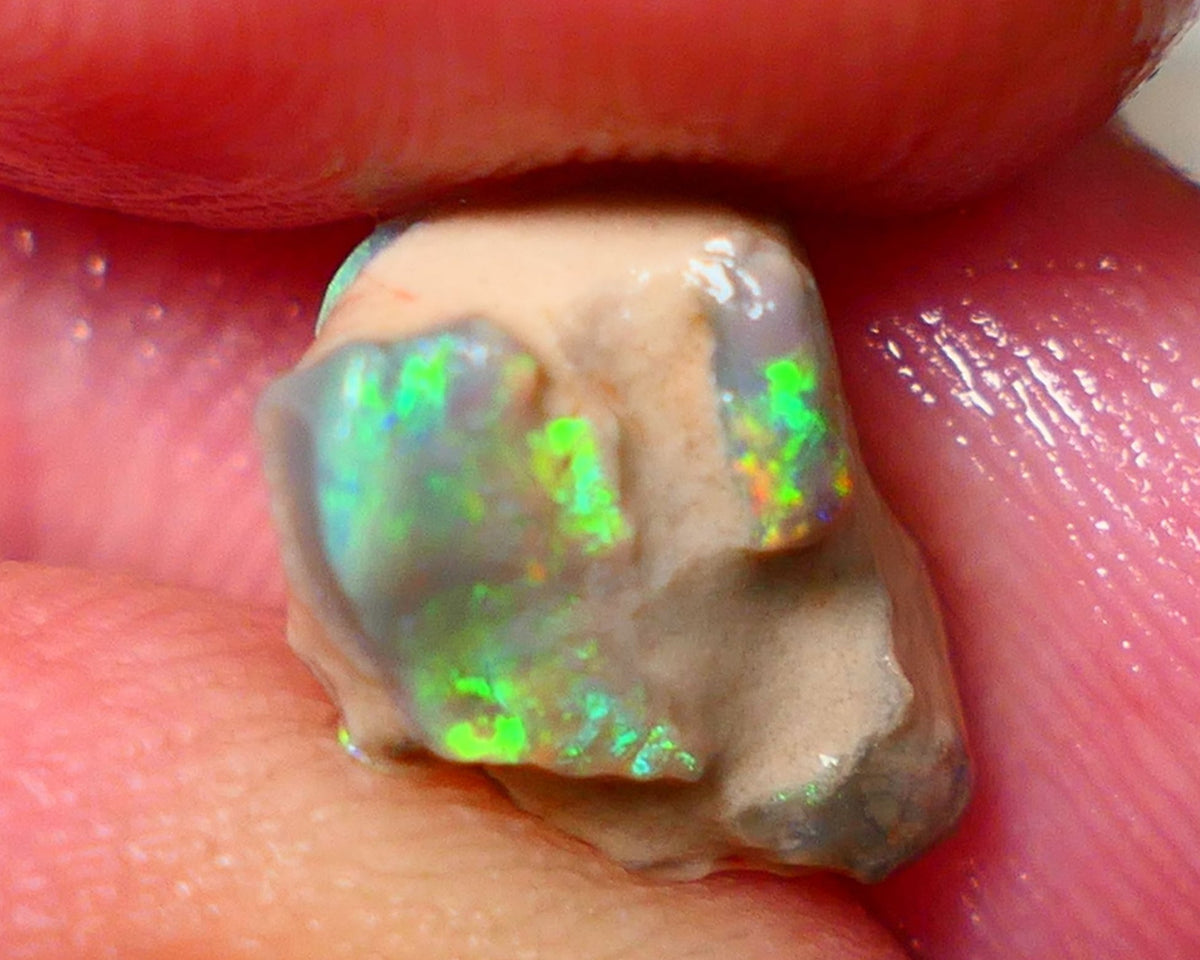 Lightning Ridge Rough Untouched Crystal Seam opal formation 2.95cts Gorgeous Green/Yellow Dominant M.Fires showing 11x8x6mm RL003