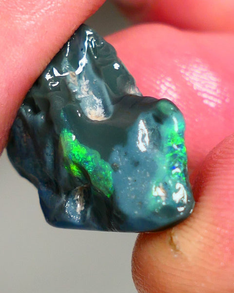 Mulga Rough Opal Gamble 15cts Dark Base Seam Green Blue Yellow fires to gamble 23x16x10mm NS342