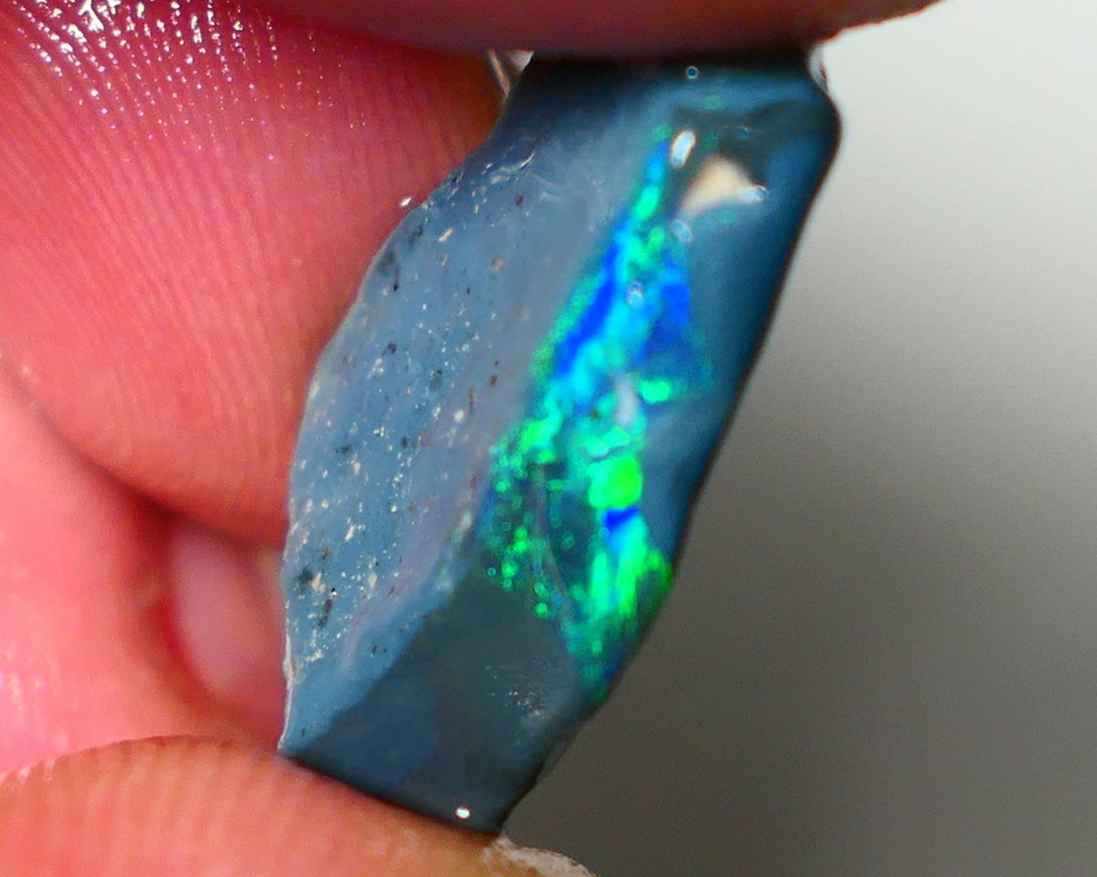 Lightning Ridge Rough Rub Opal 10.00cts Black Base Seam Bright  Gorgeous exposed Vibrant Multifires 23x14x4mm NS351