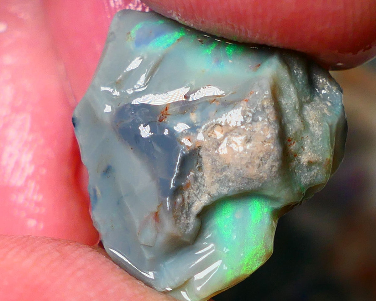 Lightning Ridge Knobby opal rough 15.50cts showing nice bright Multi colours 21x19x8mm ALP135