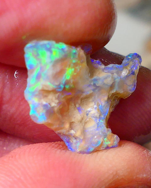 Lightning Ridge Gamble Crystal opal rough 4.50cts showing nice bright colours 19x16x4mm ALP137