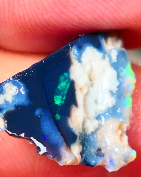 Lightning Ridge Rough rub Black Seam Opal 7.75cts Small area of Green fires only a pointer to be had here :) 21x15x6mm Auction60