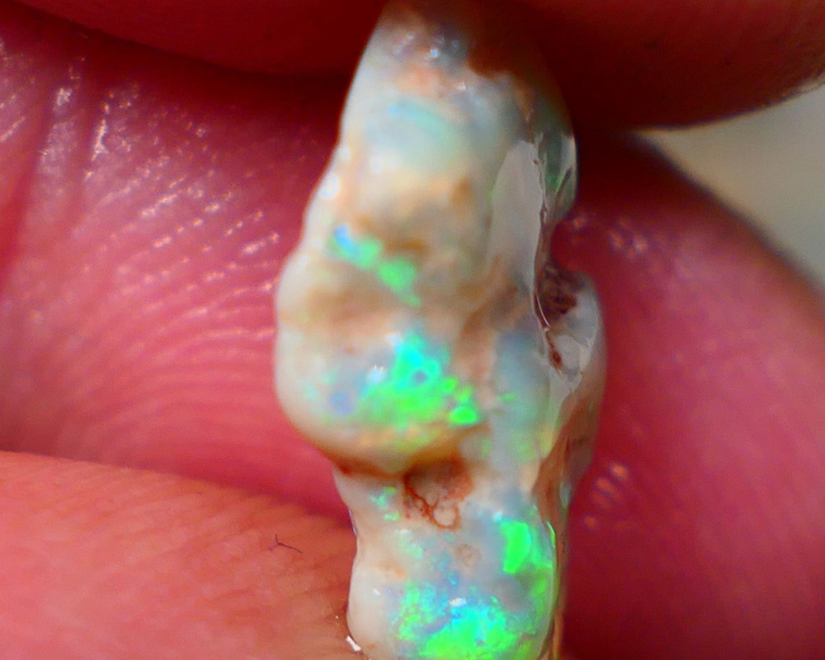 Lightning Ridge Rough Untouched Crystal knobby 3.75cts Showing Bright Multi colours through the skin 16x10x4mm Sold as Gamble 16x10x4mm Auction130